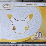ポケモンカードゲームの「Elite Trainer Box」のBOXパッケージ